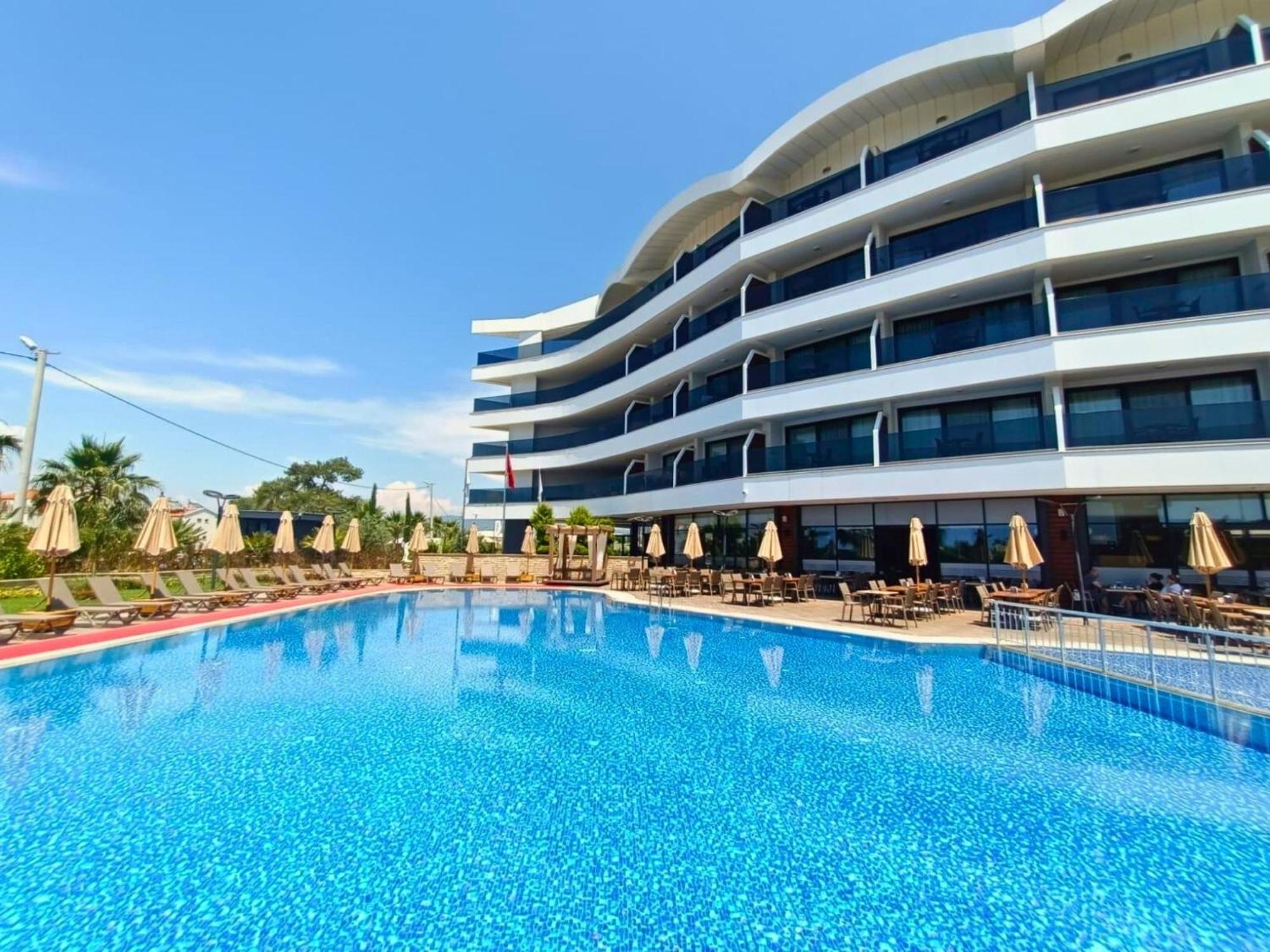 Seven For Life Thermal Hotel 쿠사다시 외부 사진